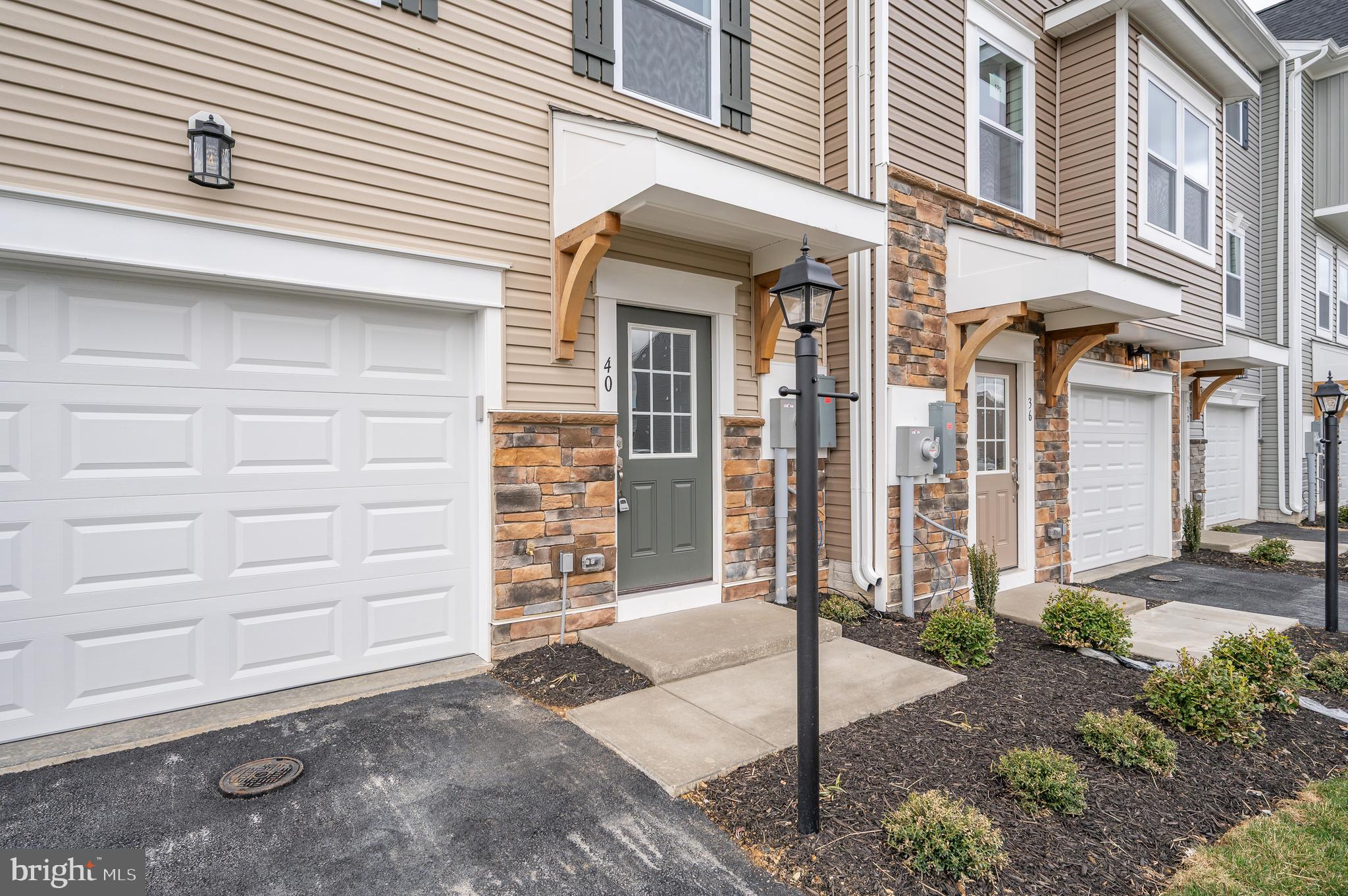 SOUTH BROOK - Residential Lease