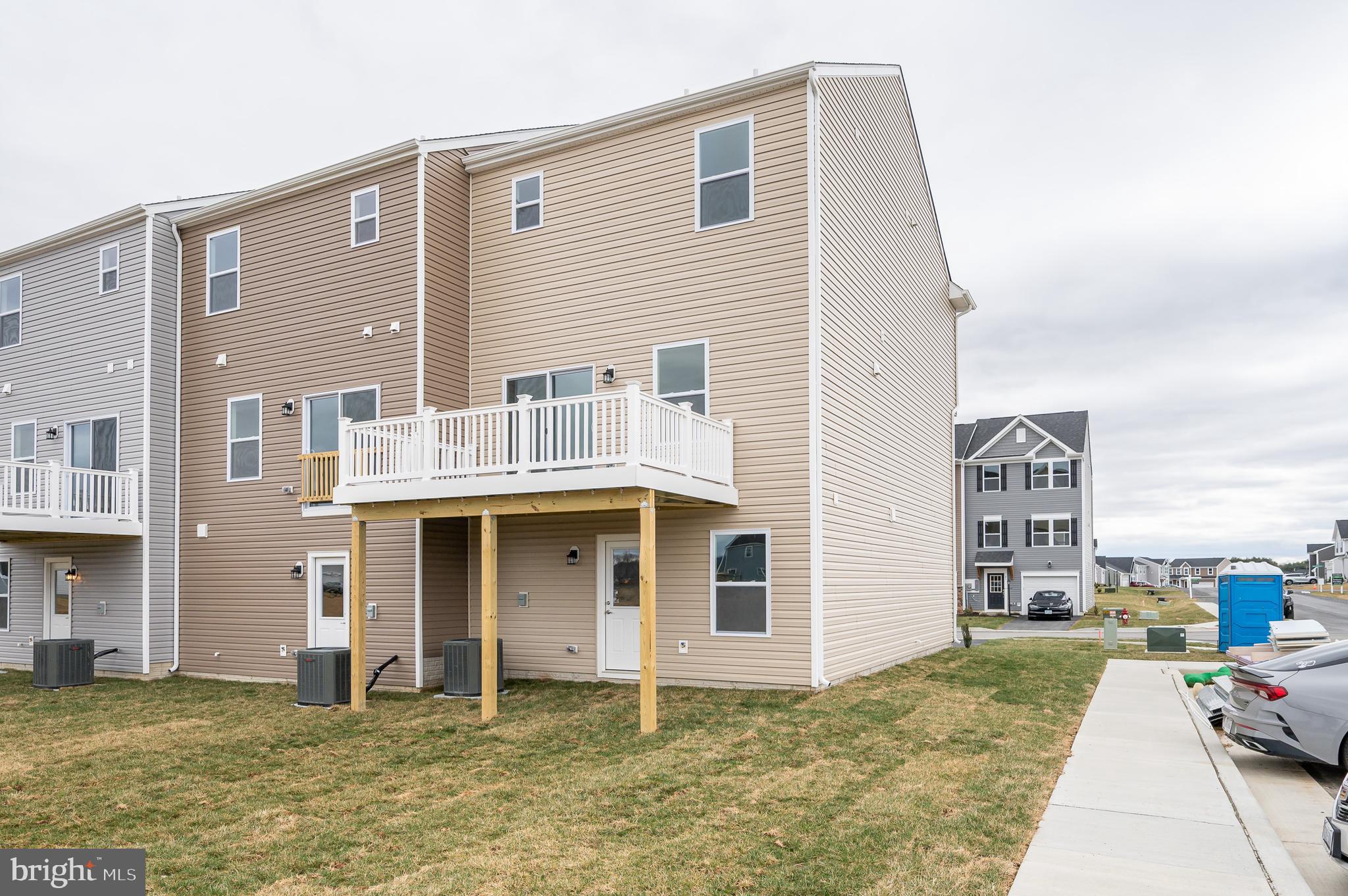 SOUTH BROOK - Residential Lease