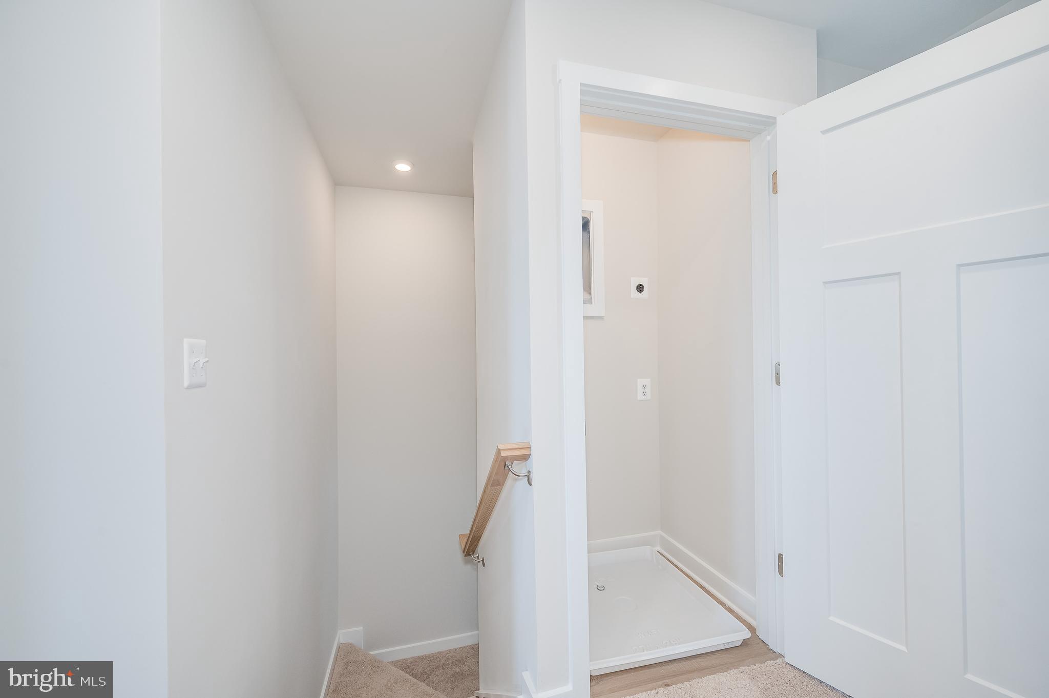 SOUTH BROOK - Residential Lease