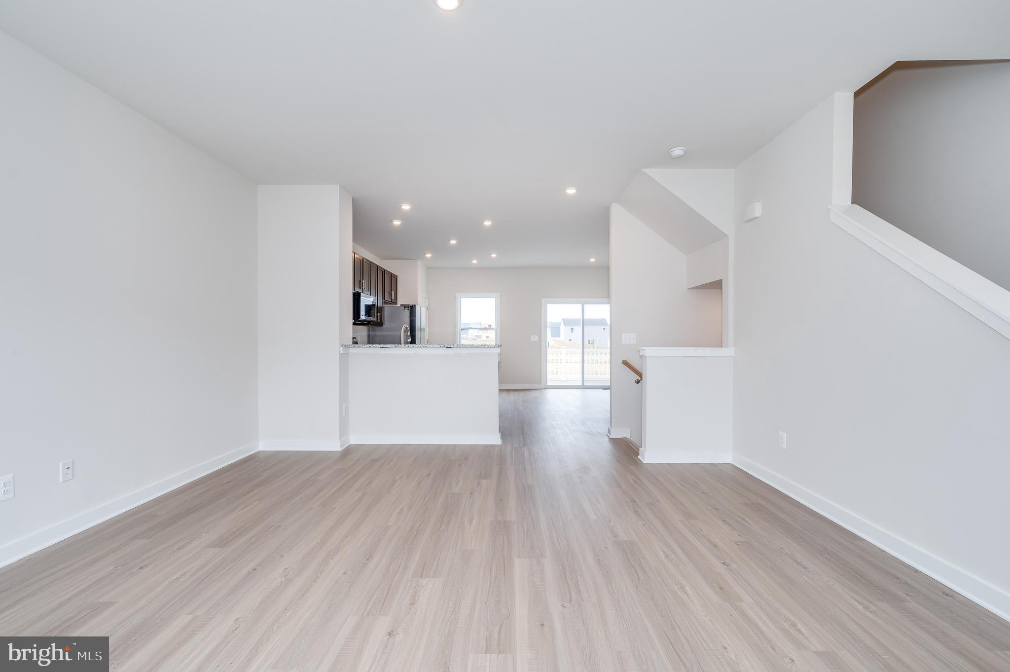 SOUTH BROOK - Residential Lease