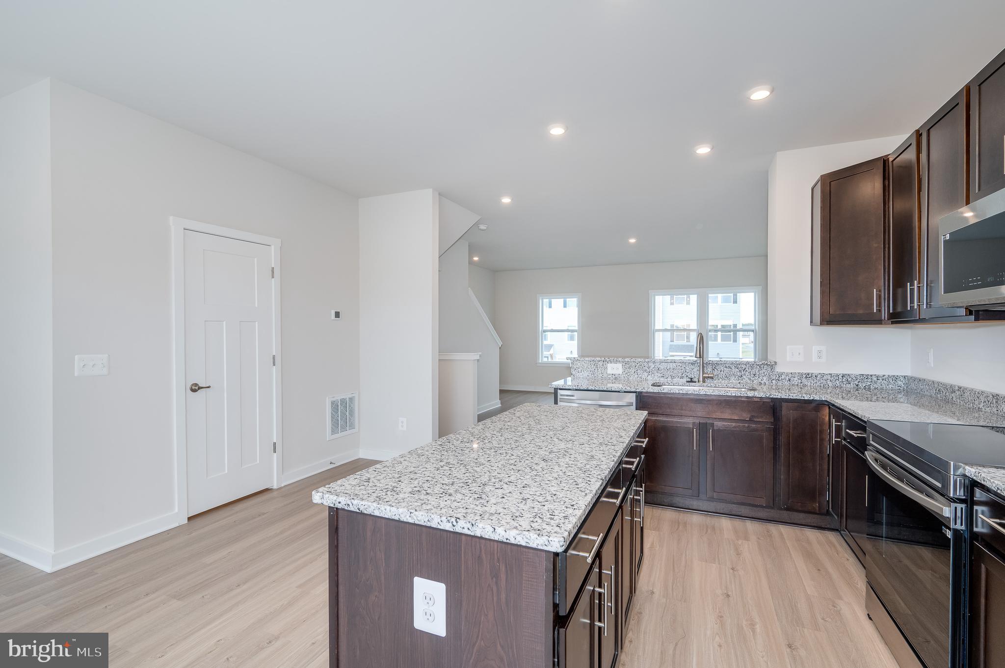 SOUTH BROOK - Residential Lease