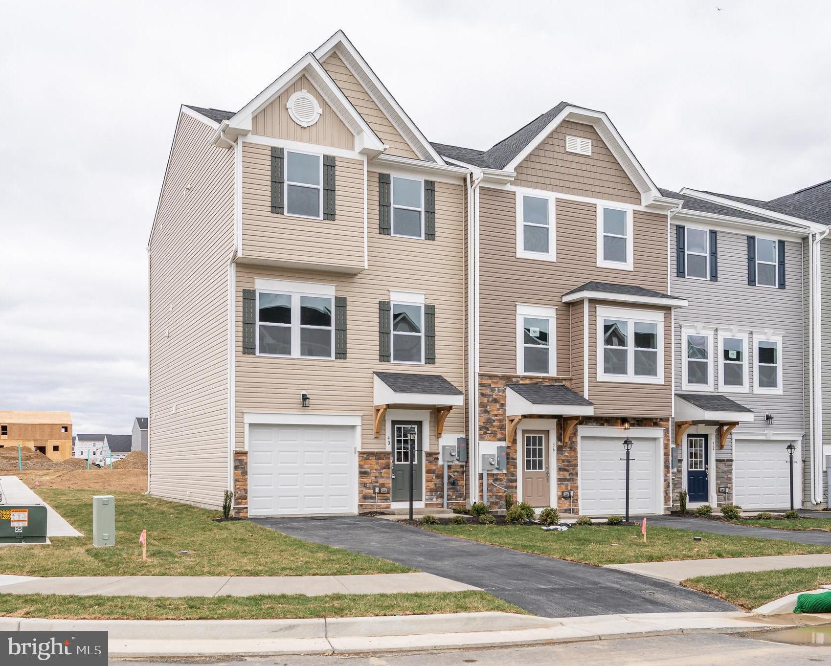 SOUTH BROOK - Residential Lease