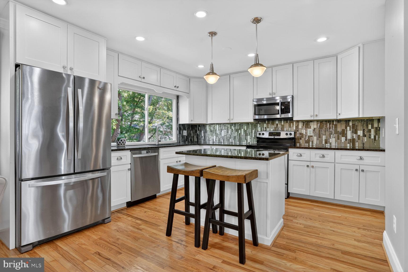 5430 CROWS NEST COURT