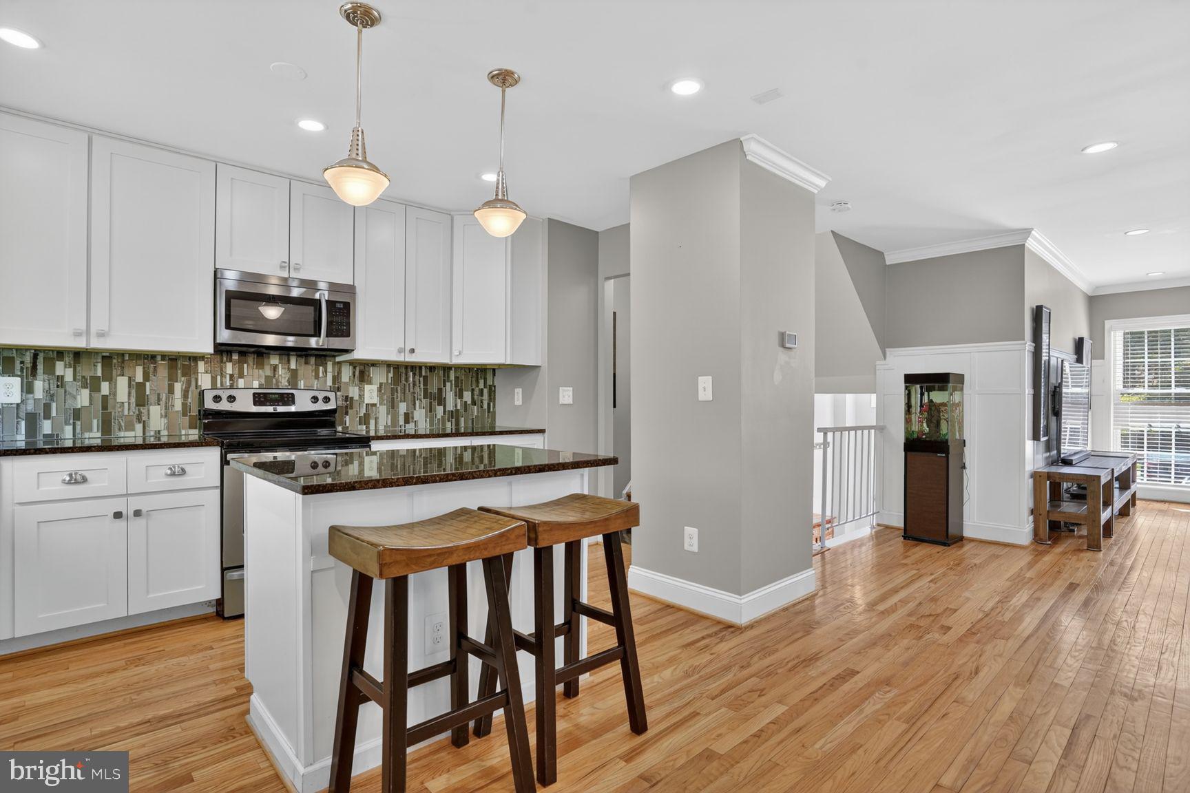 5430 CROWS NEST COURT