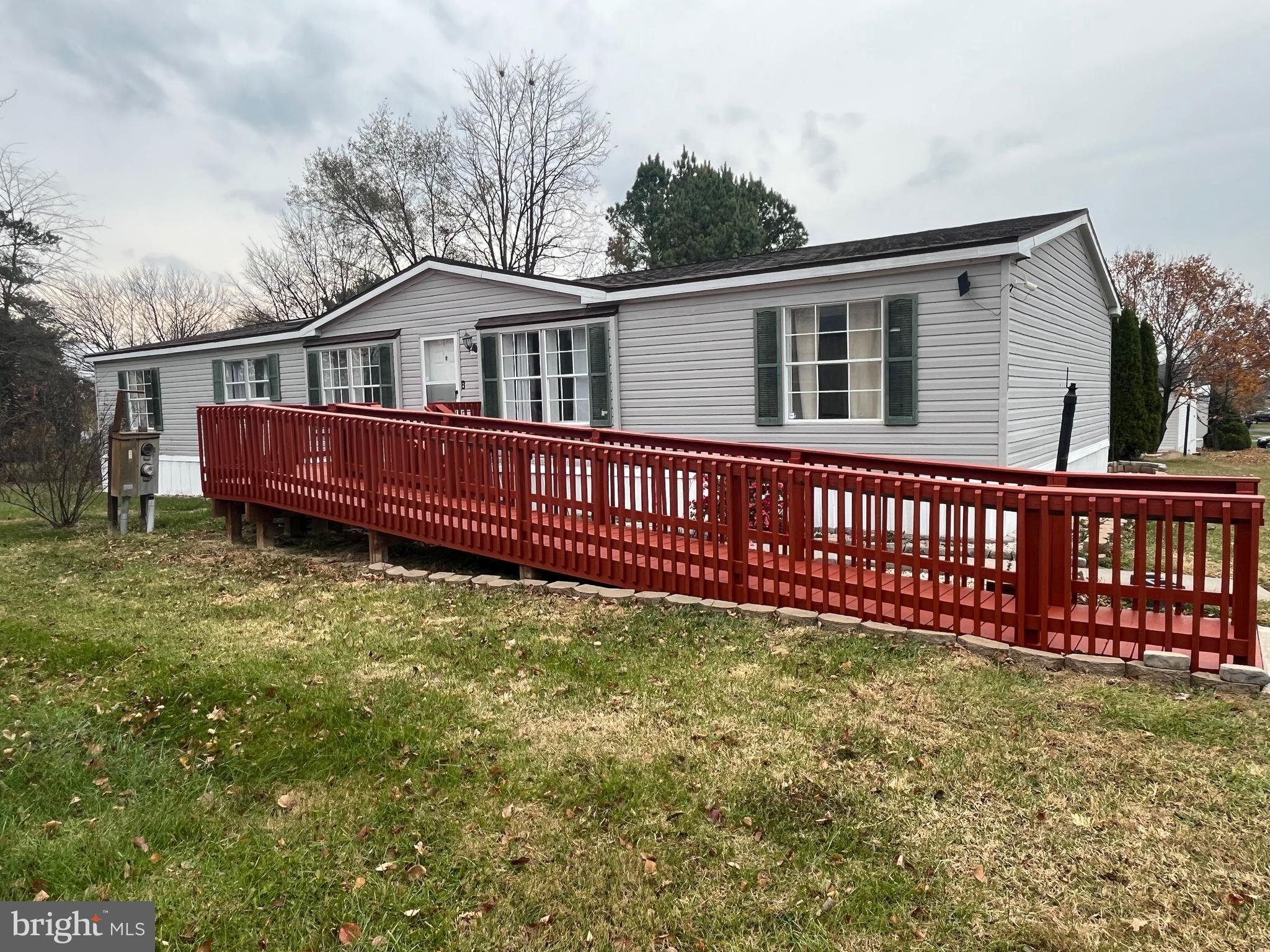 ROYAL CREST ESTATES - Residential