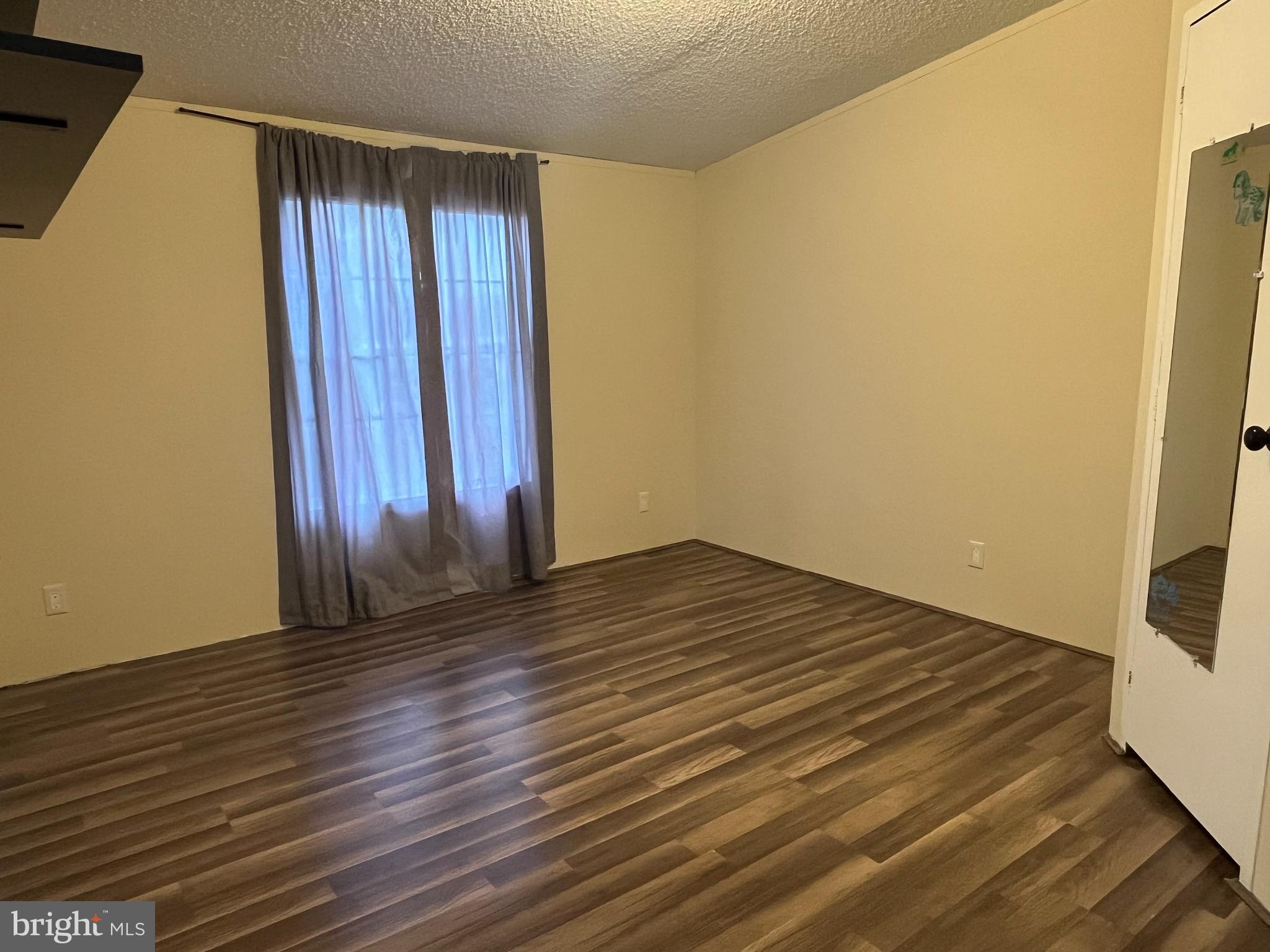 ROYAL CREST ESTATES - Residential