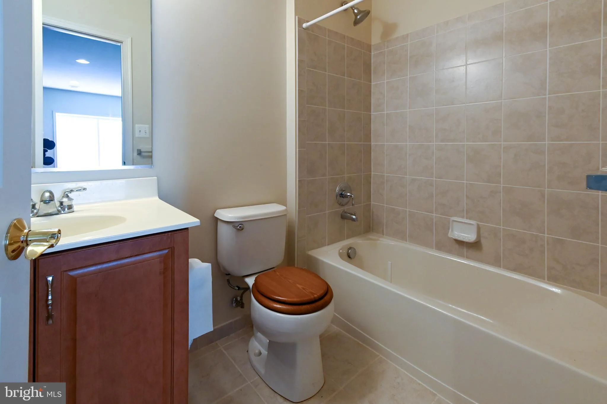 Martinsburg, West Virginia 25403, United States, 2 Bedrooms Bedrooms, ,3 BathroomsBathrooms,Residential,Active,146545