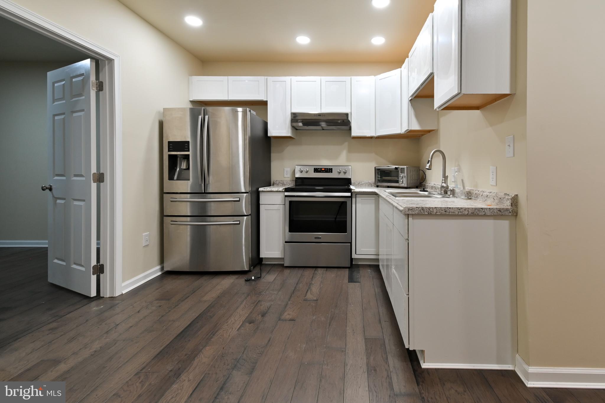 MARTINSBURG STATION - Residential