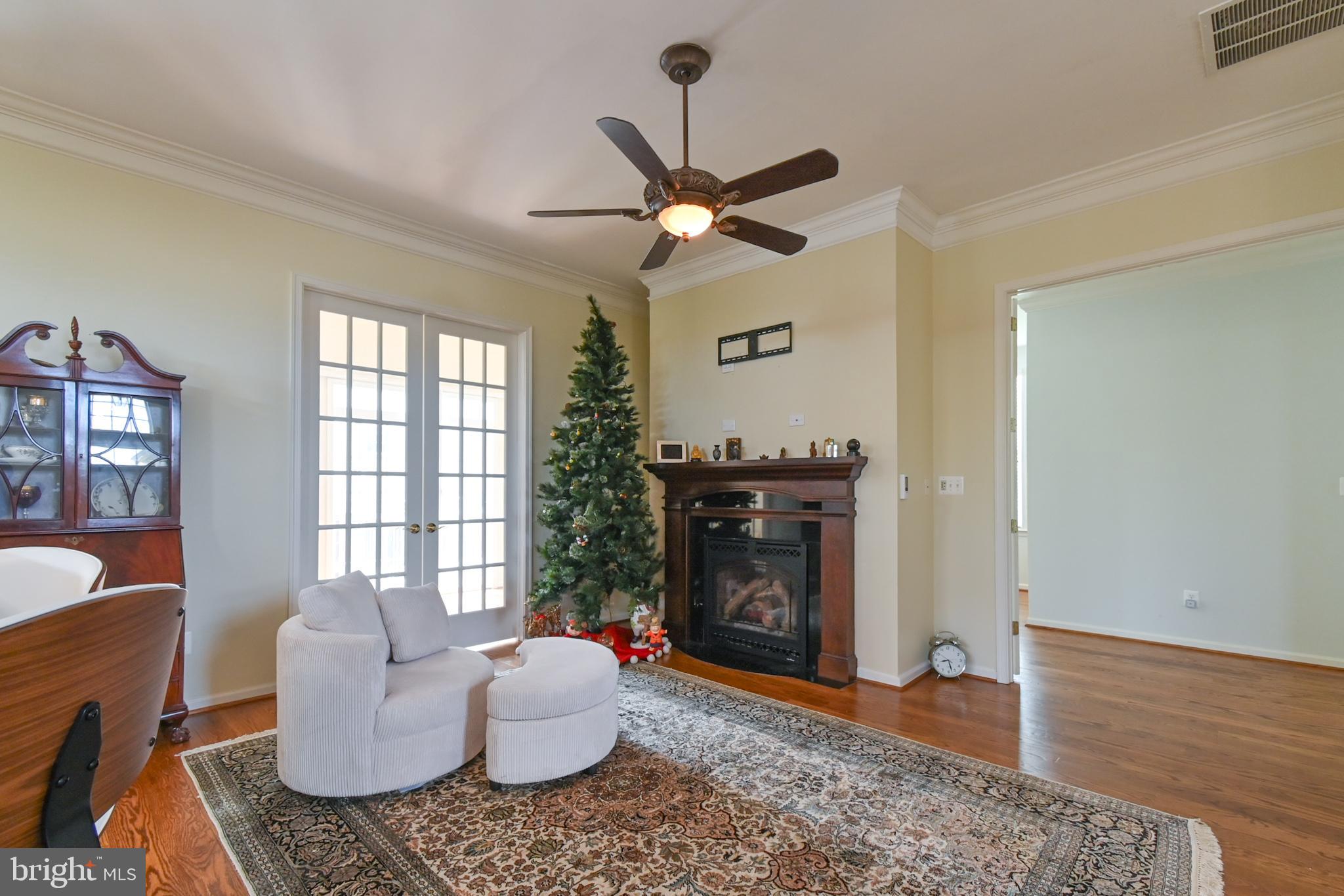 MARTINSBURG STATION - Residential