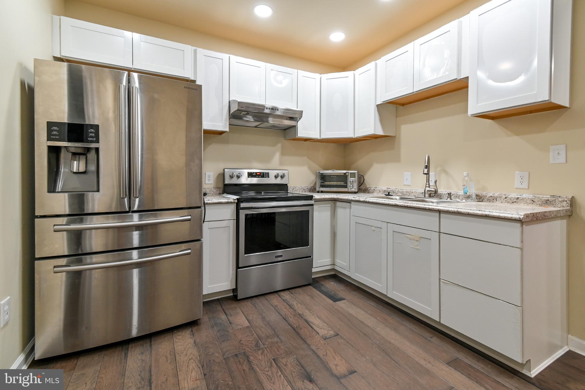 MARTINSBURG STATION - Residential