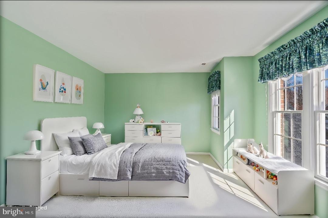 VINEYARD OAK - Residential