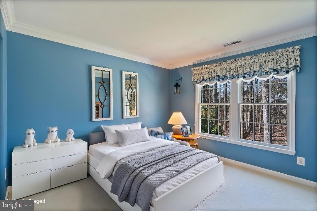VINEYARD OAK - Residential