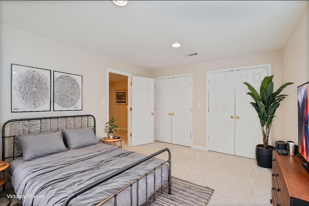 VINEYARD OAK - Residential
