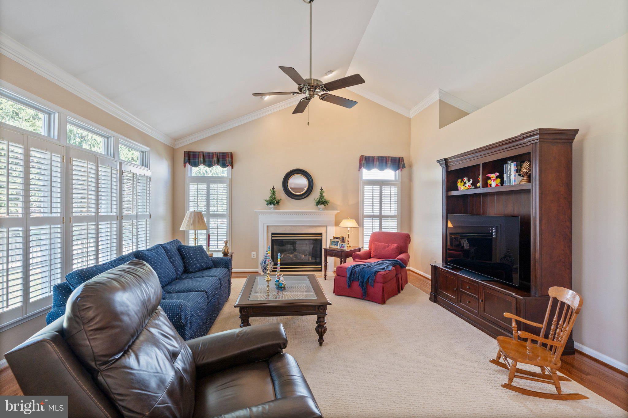 VINEYARD OAK - Residential