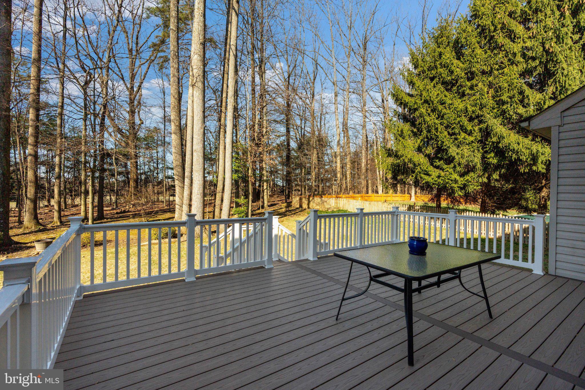 VINEYARD OAK - Residential