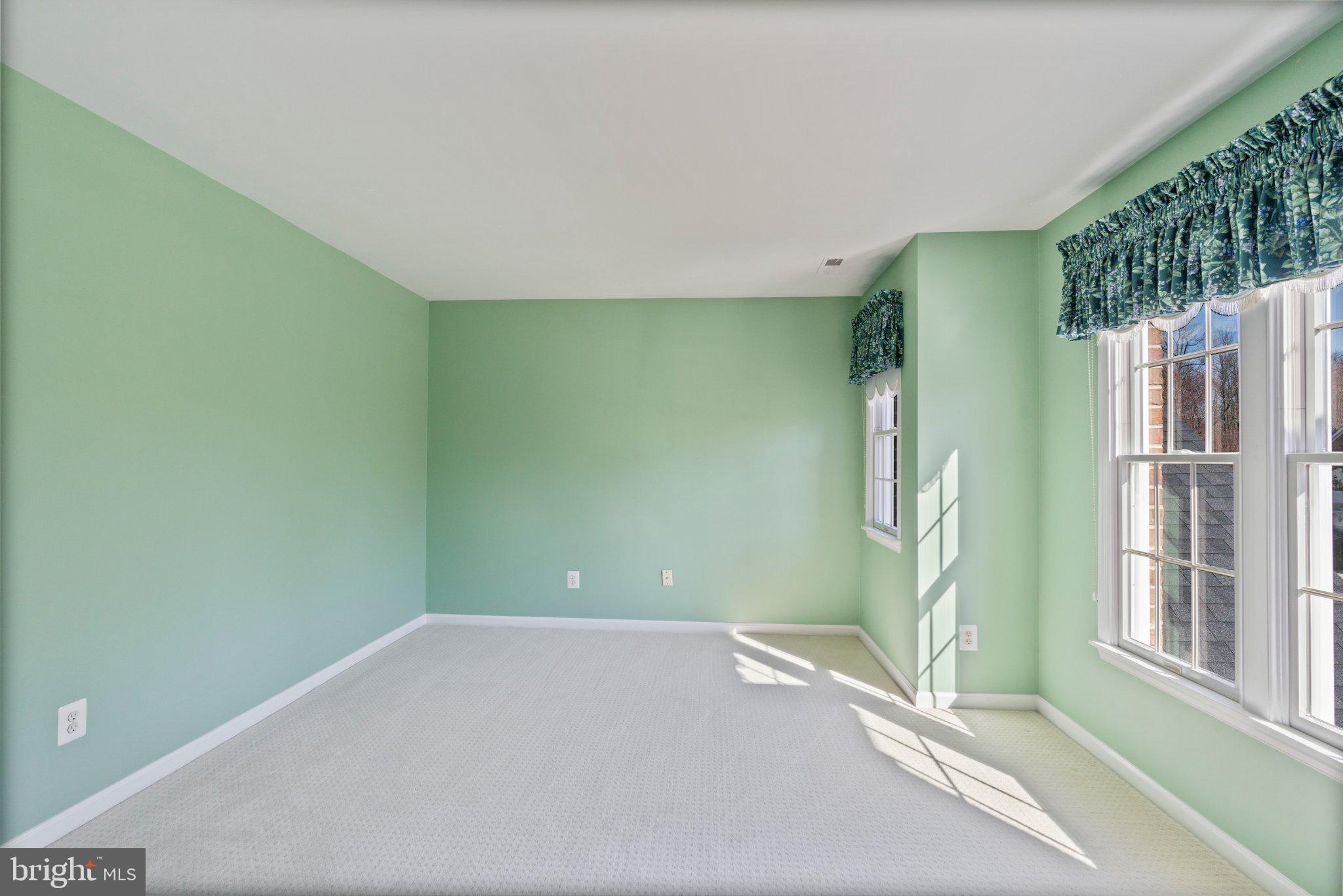 VINEYARD OAK - Residential