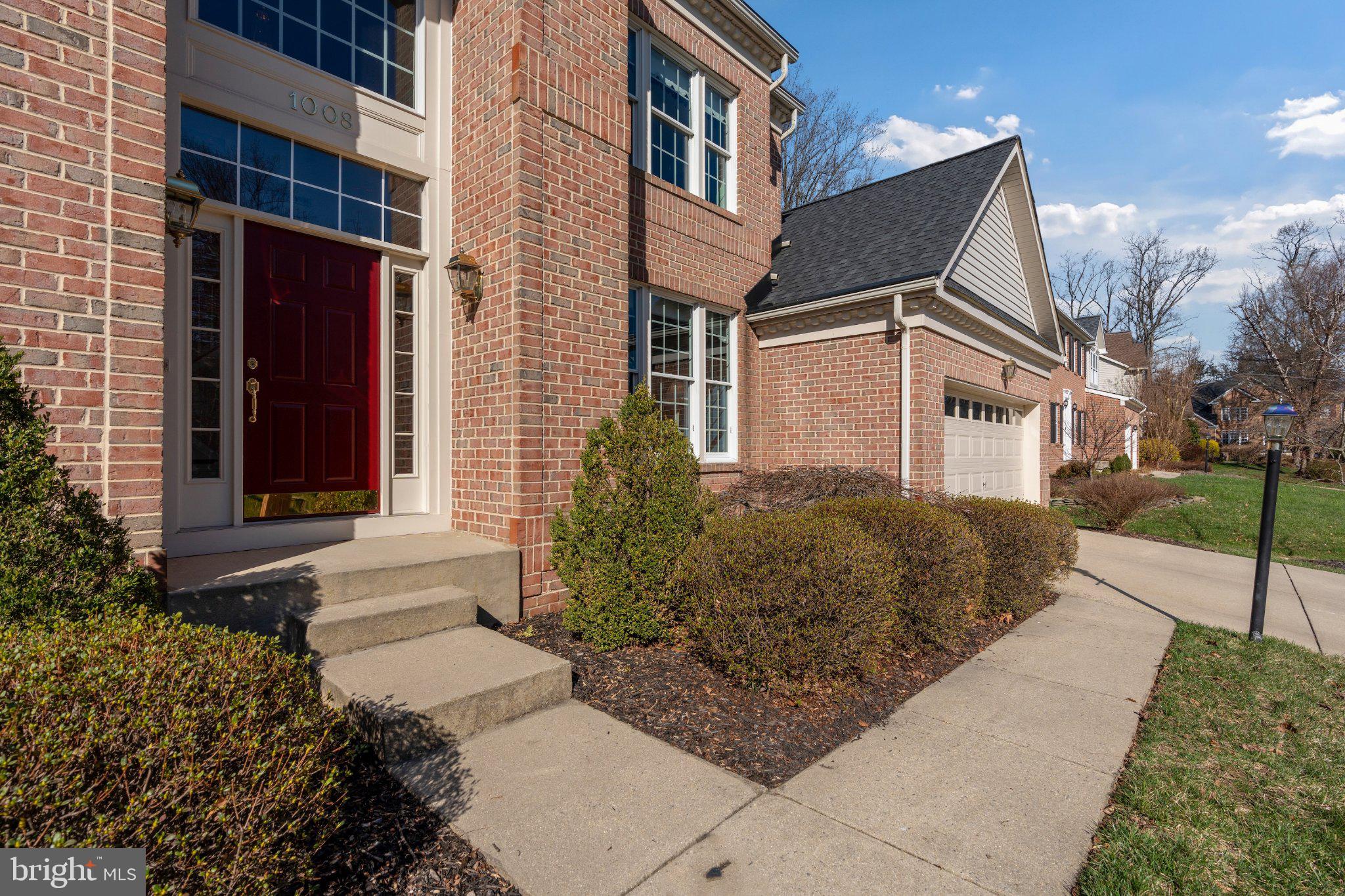 VINEYARD OAK - Residential