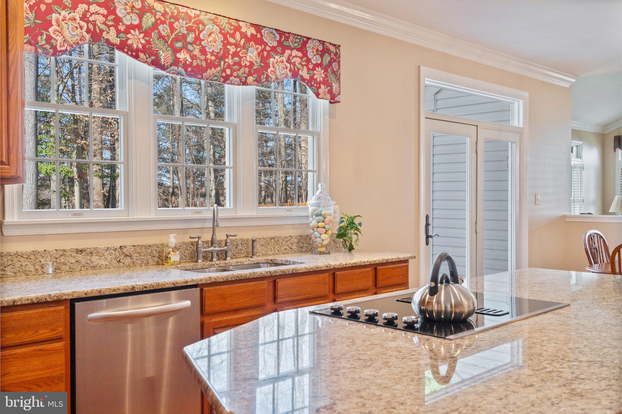 VINEYARD OAK - Residential