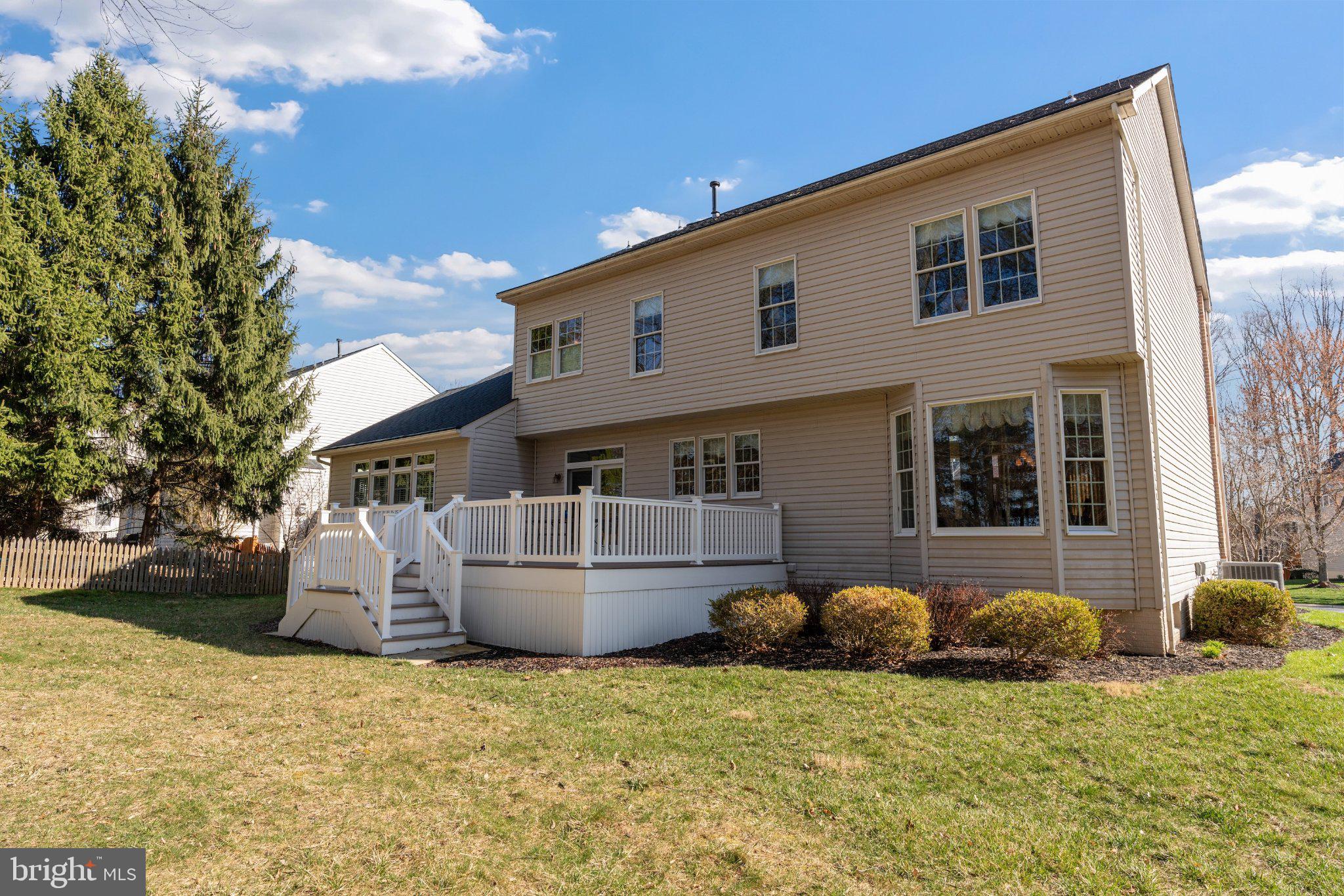 VINEYARD OAK - Residential