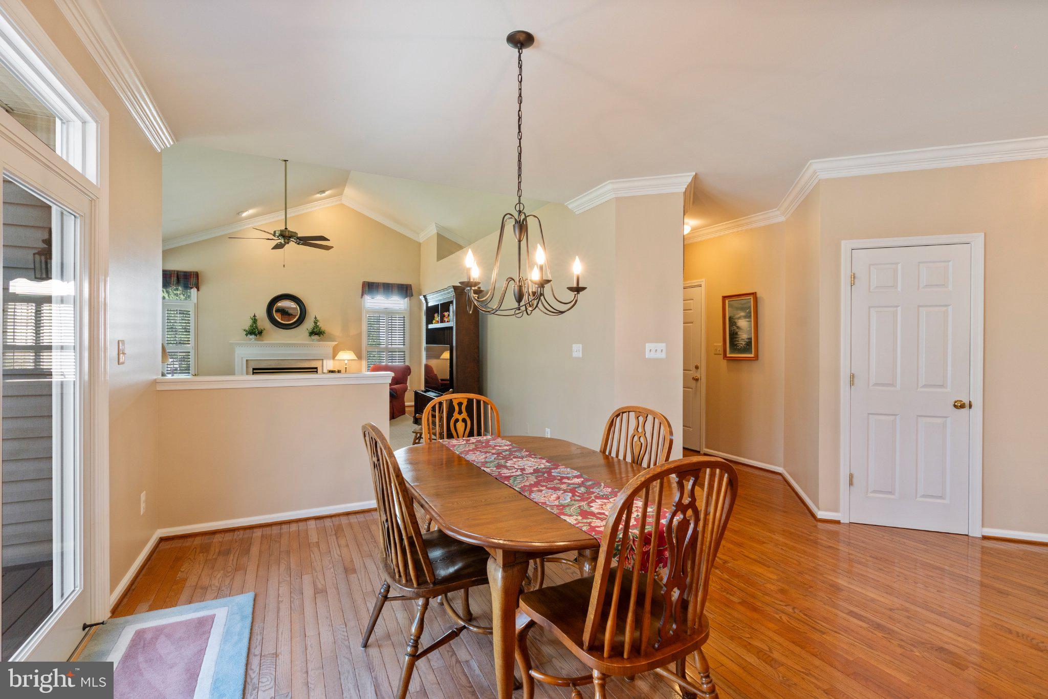 VINEYARD OAK - Residential