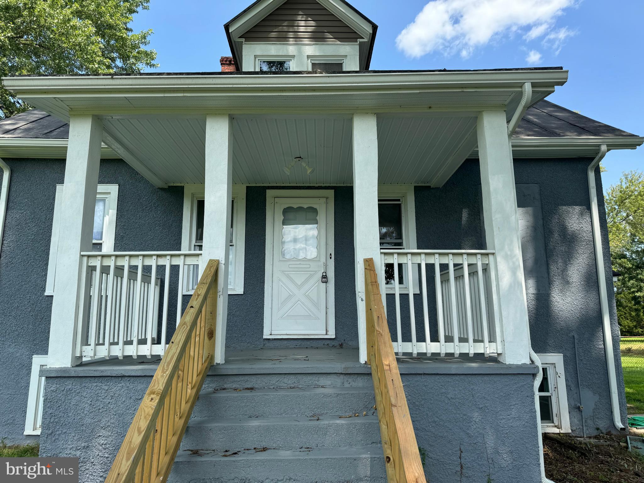 PORT ROYAL - Commercial Sale