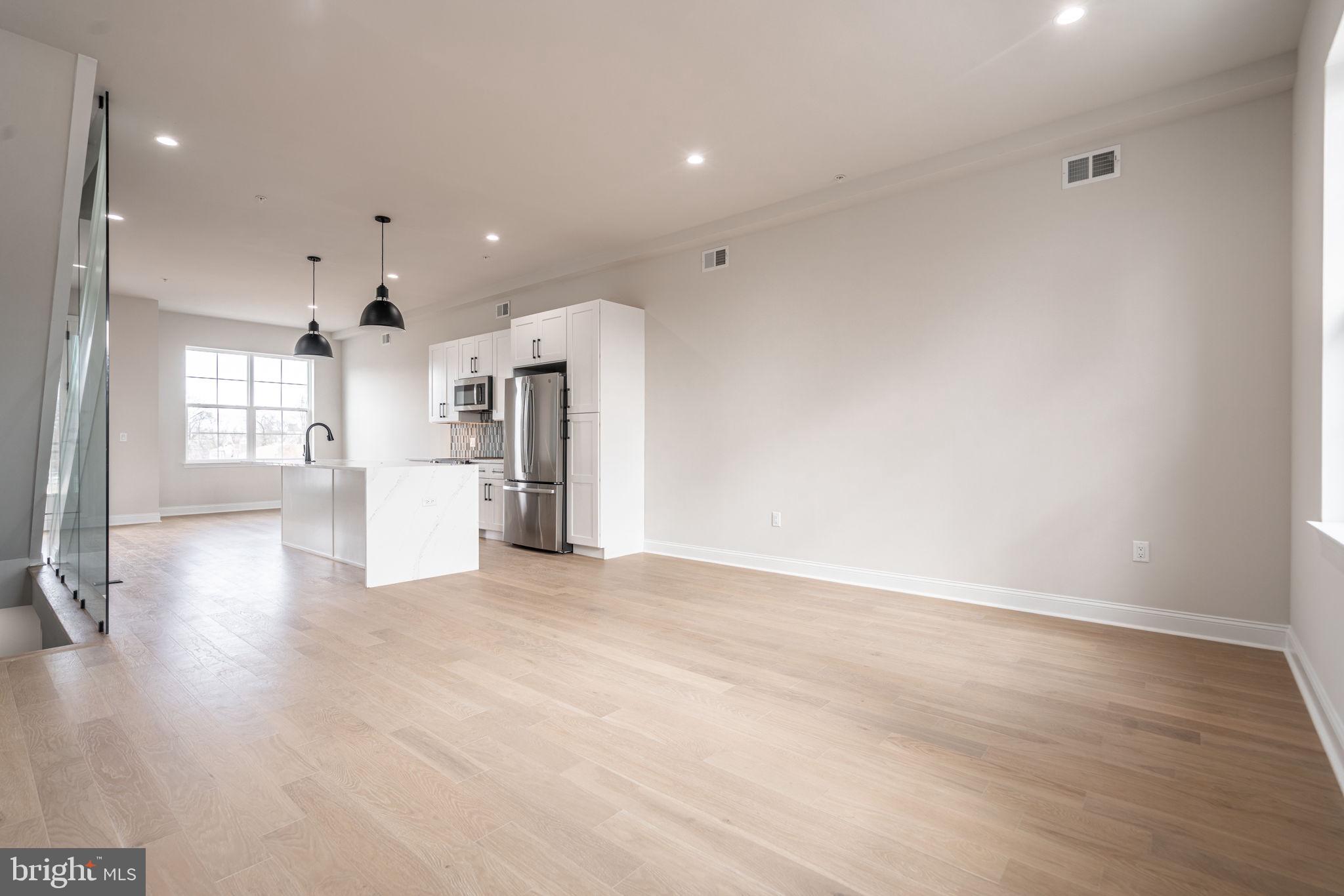 WYNNEFIELD HEIGHTS - Residential