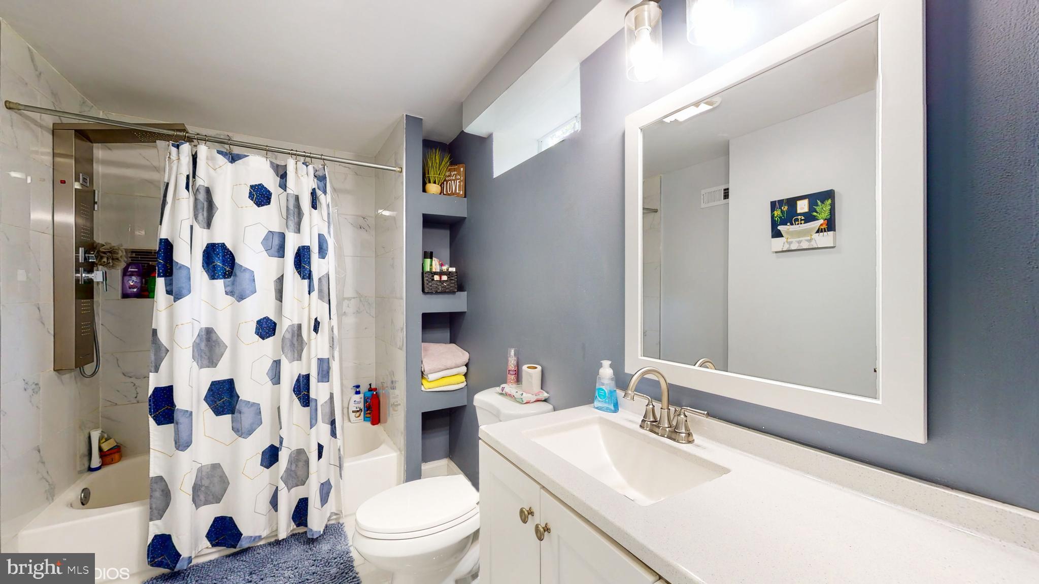 SUMAC FIELDS - Residential