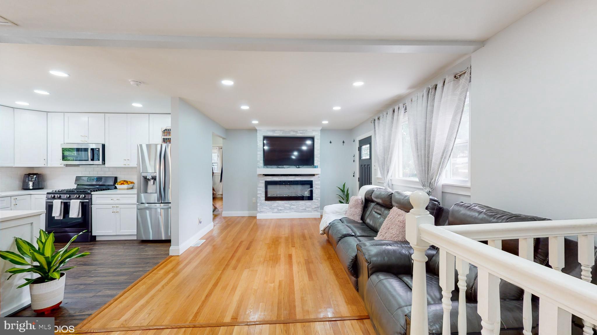 SUMAC FIELDS - Residential