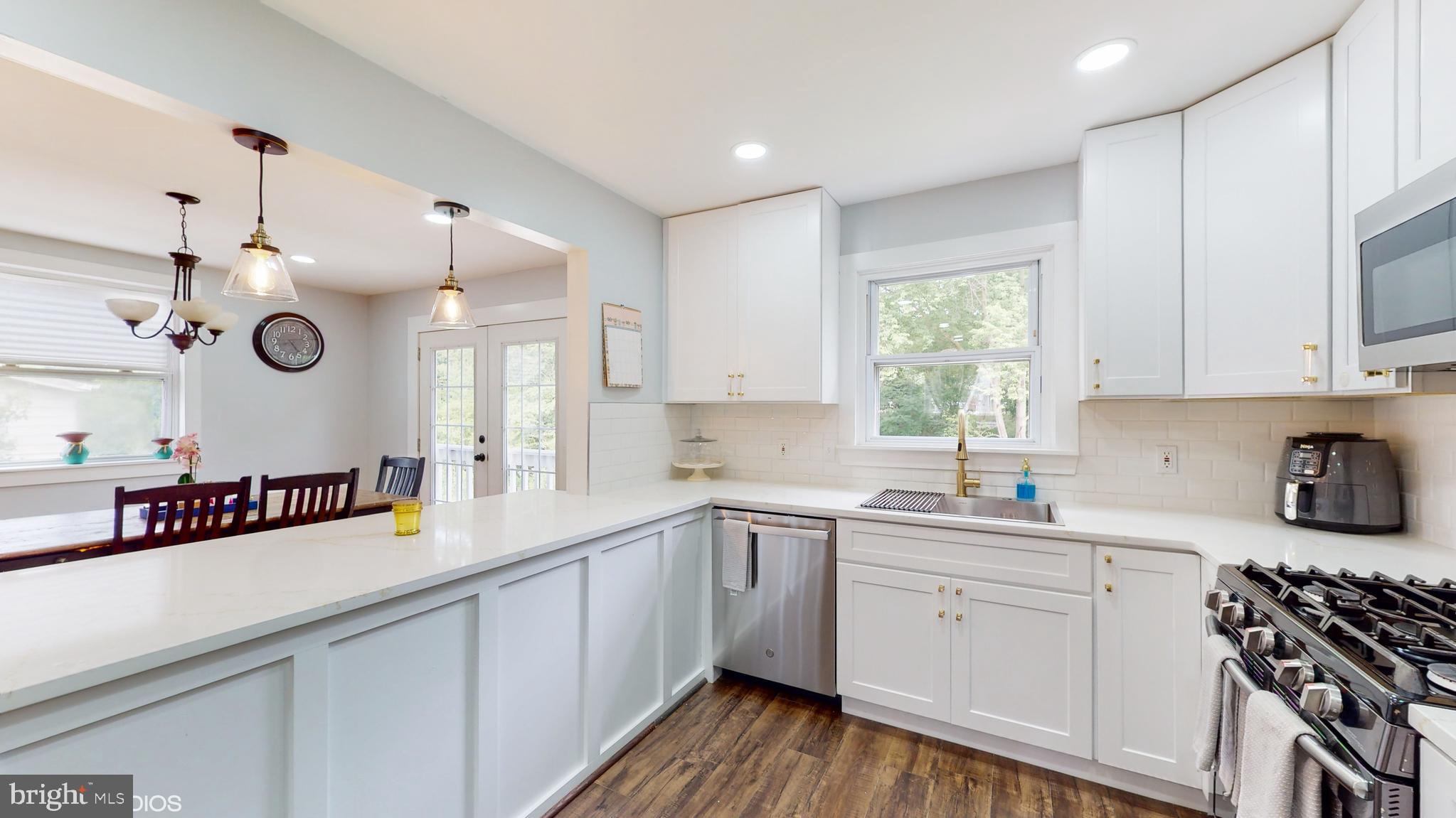 SUMAC FIELDS - Residential