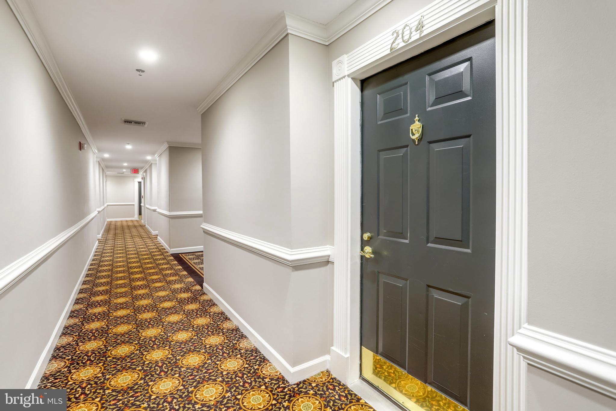 COURTHOUSE HILL - Residential Lease