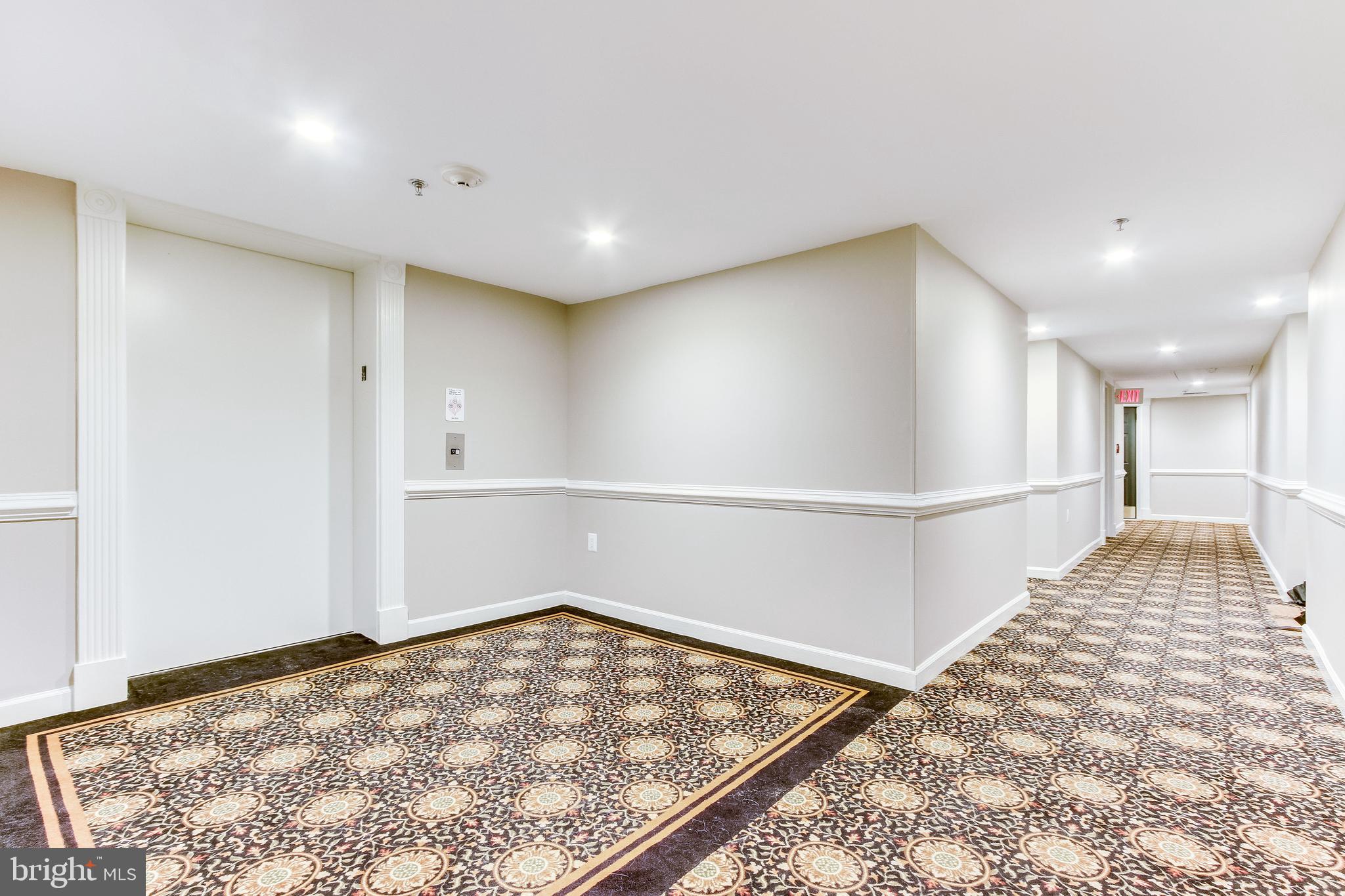 COURTHOUSE HILL - Residential Lease