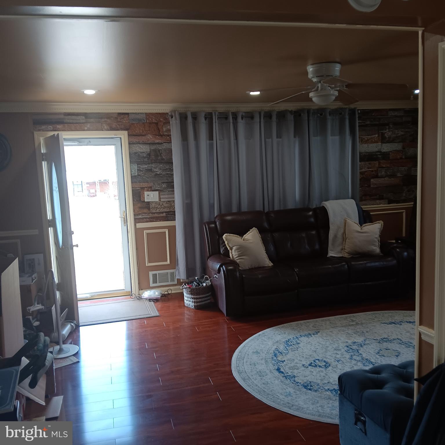 HAMILTON HEIGHTS - Residential