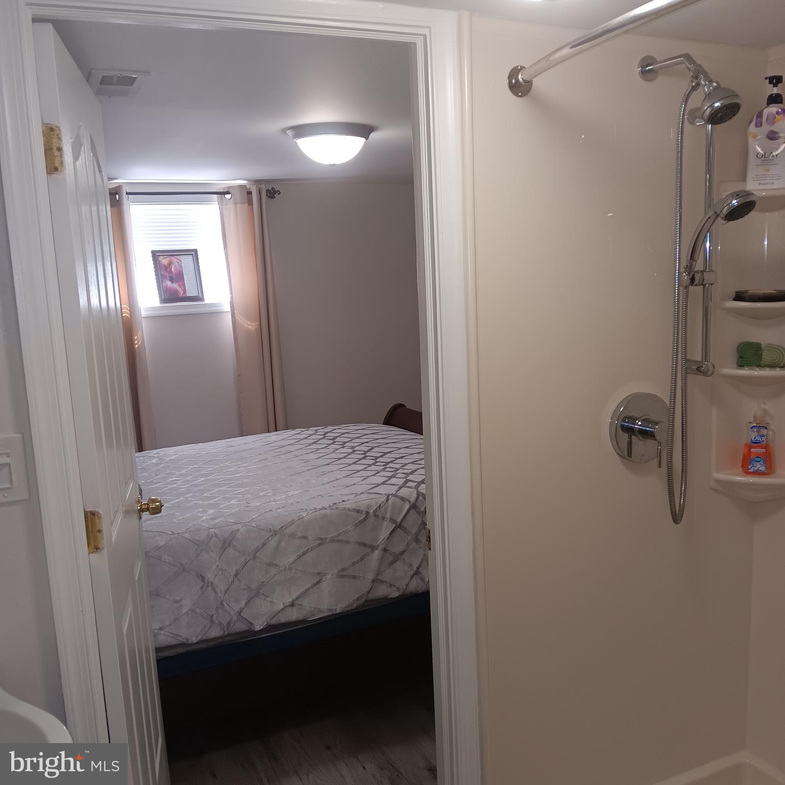 HAMILTON HEIGHTS - Residential