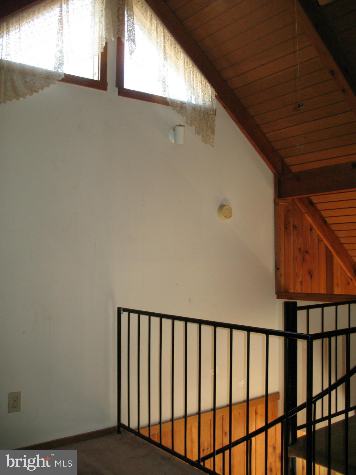 LAKEVIEW - Residential