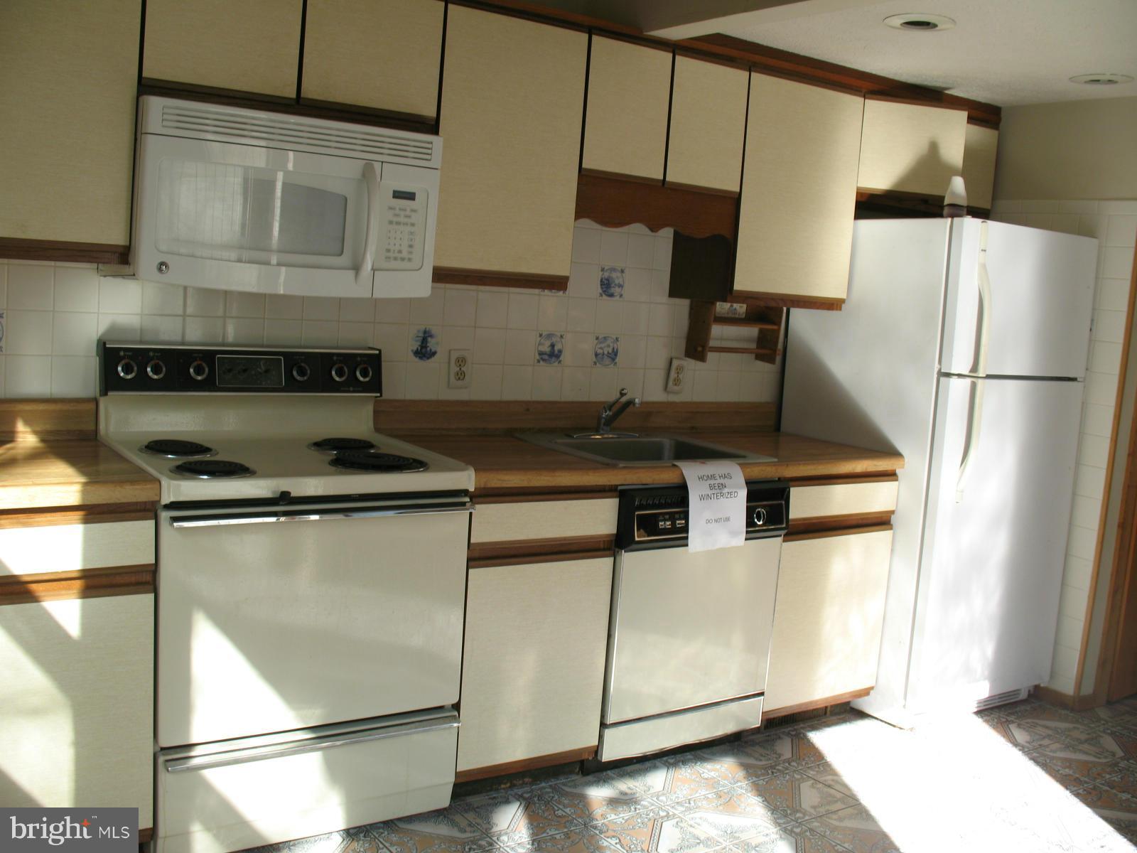 LAKEVIEW - Residential