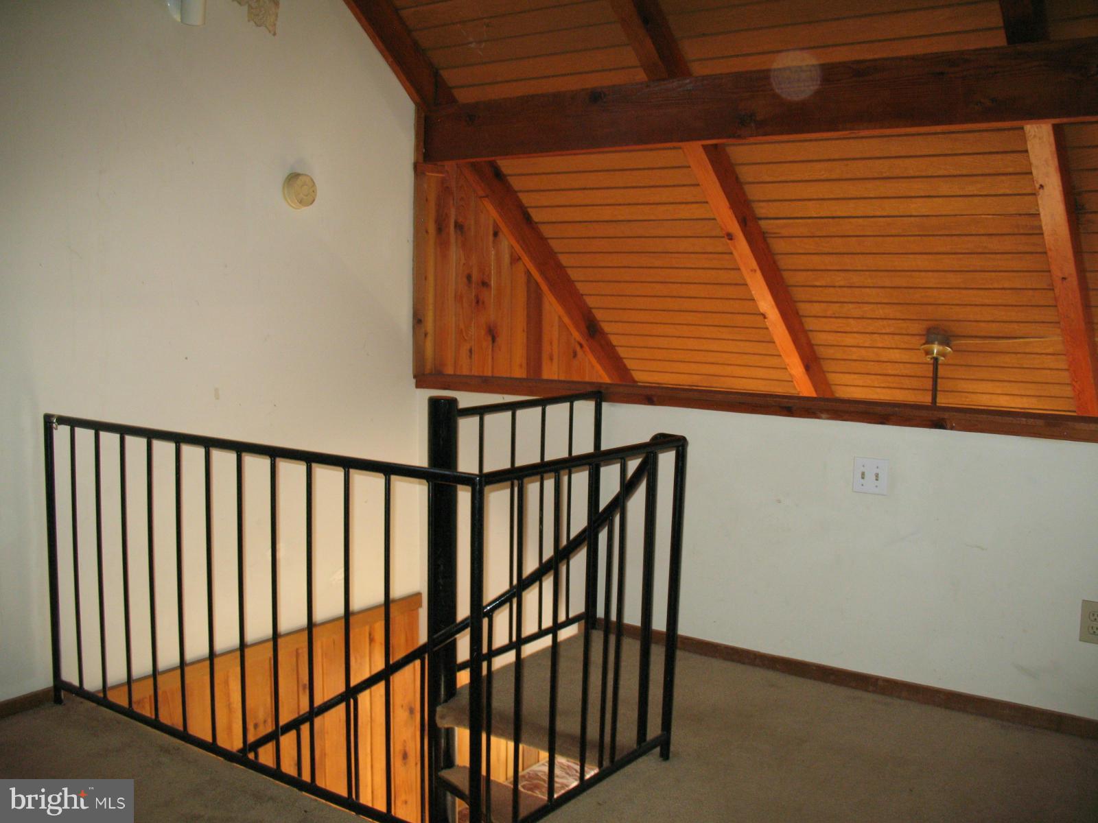 LAKEVIEW - Residential