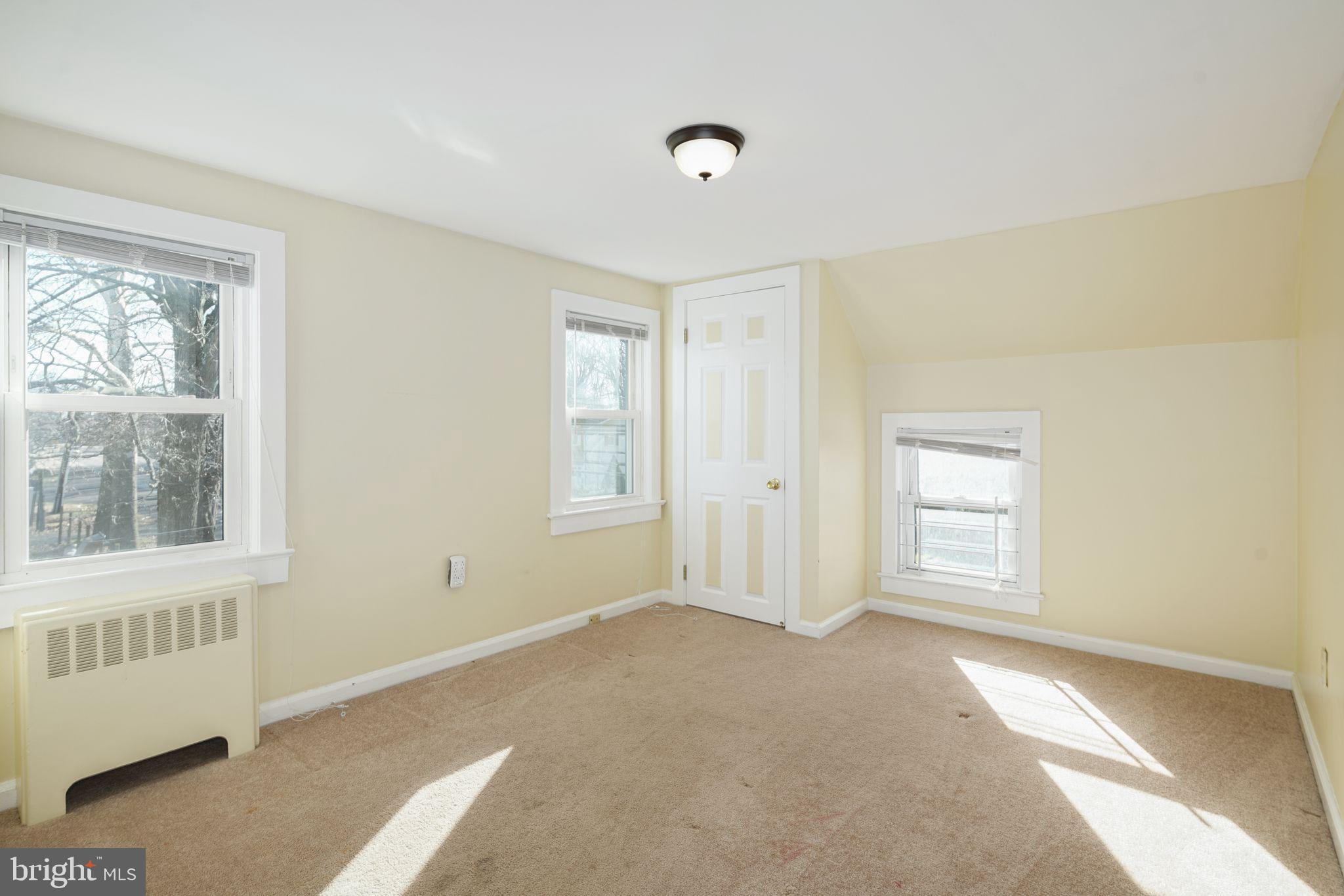 LANGHORNE GABLES - Residential