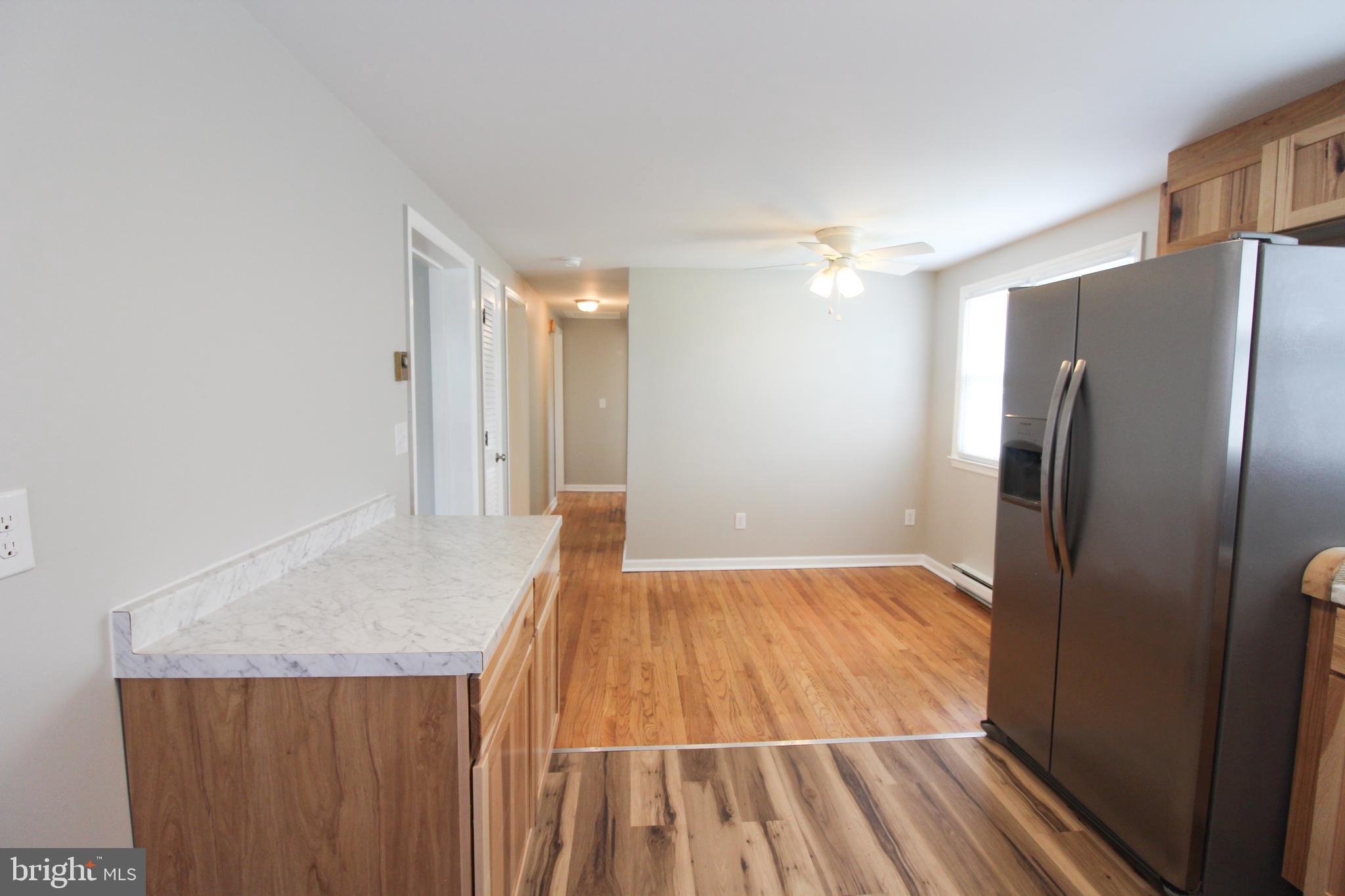 DUTCH LANE - Residential Lease