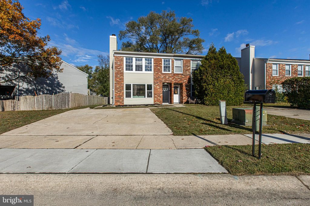 Photo of 4 Corvas Court, SEWELL, NJ 08080 (MLS # NJGL2065240)