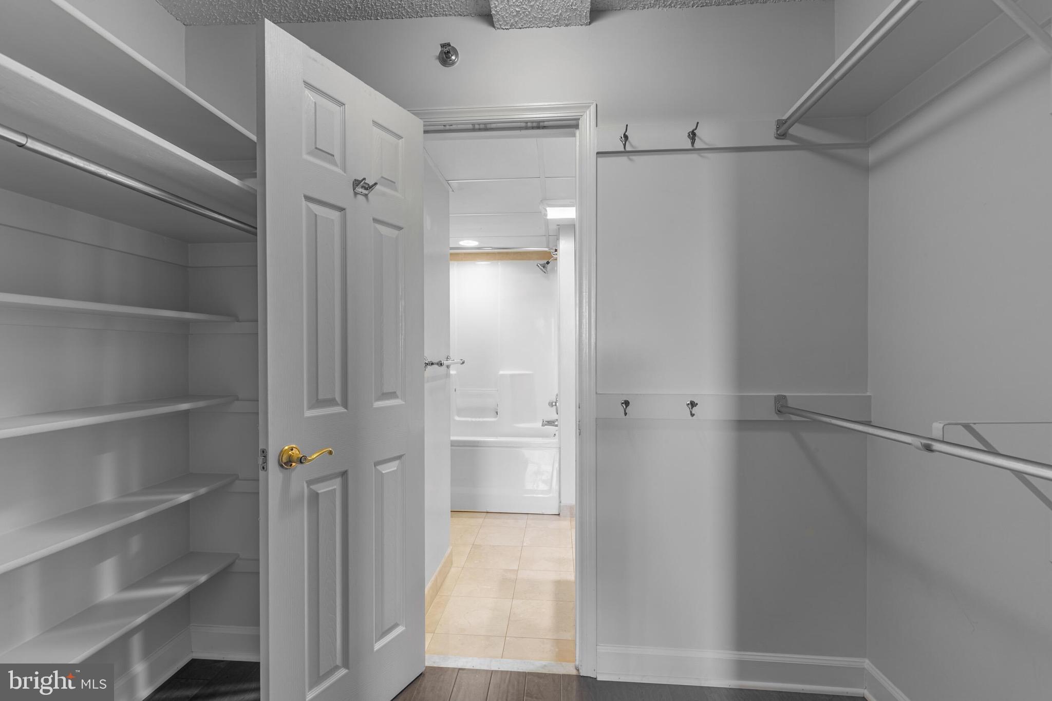 THE WILLIAMSBURG - Residential Lease