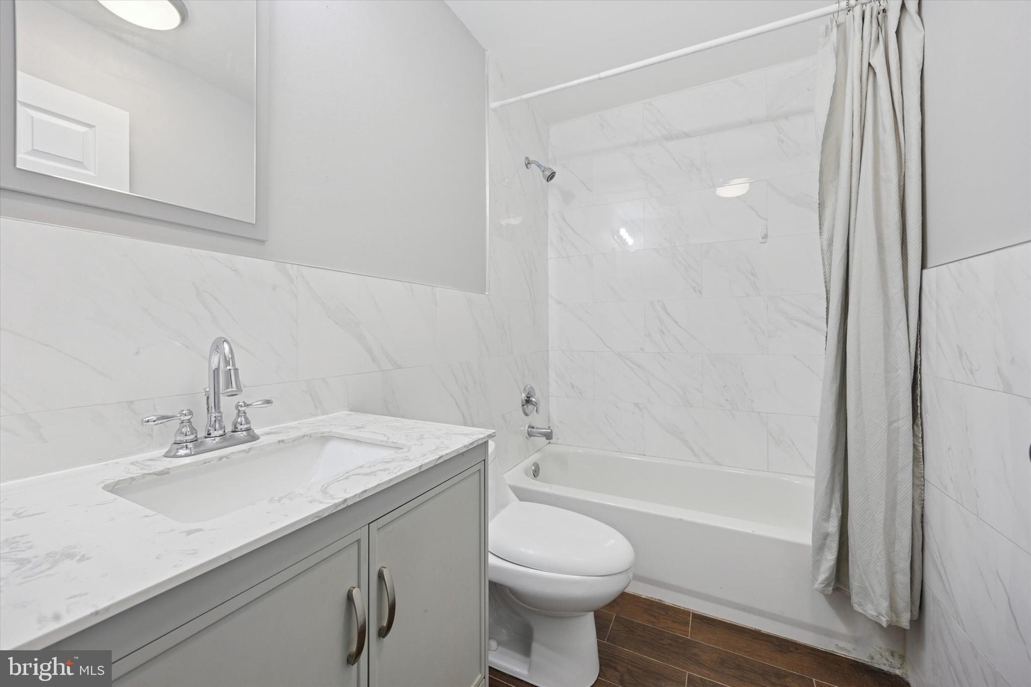 MILL CREEK - Residential