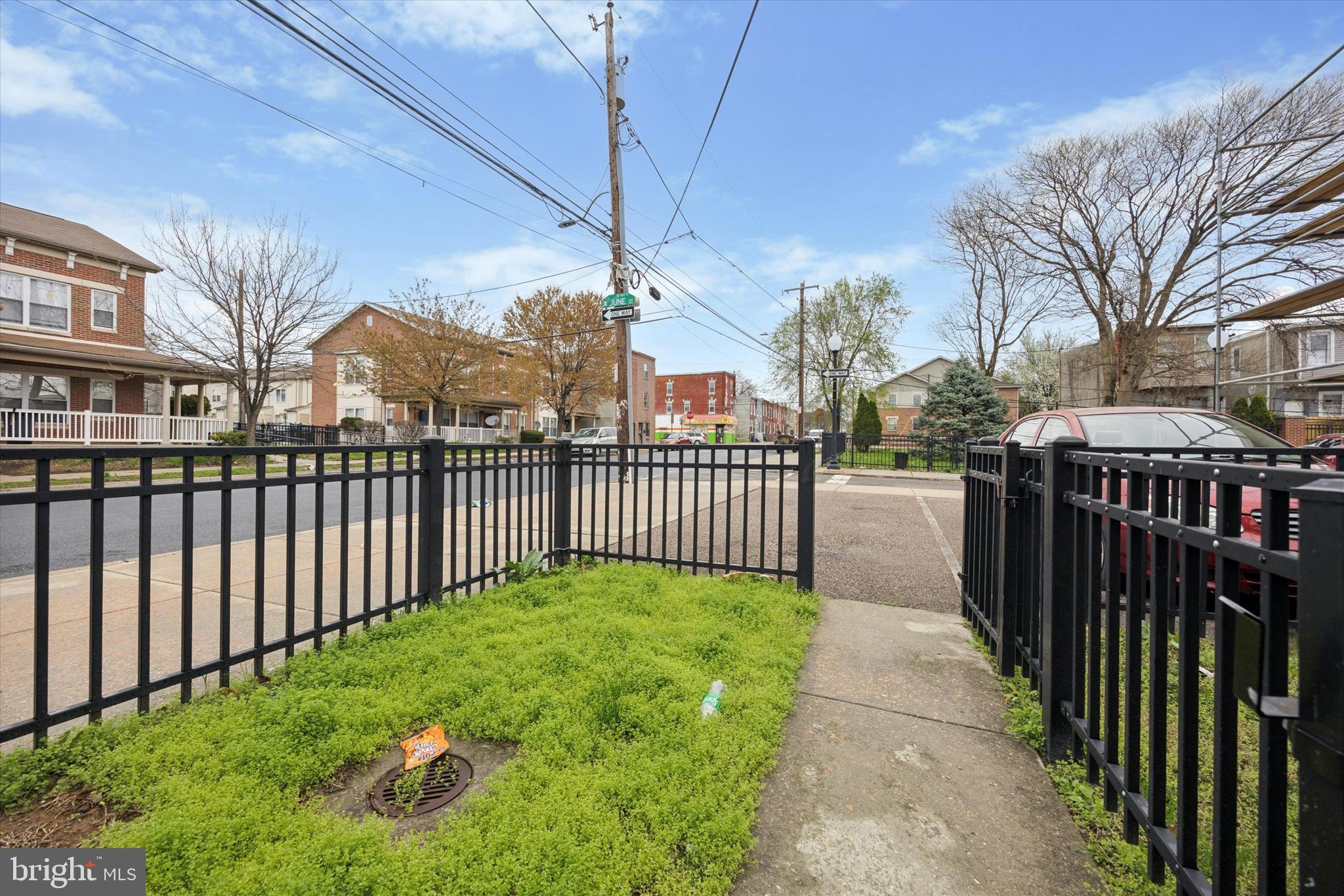 MILL CREEK - Residential