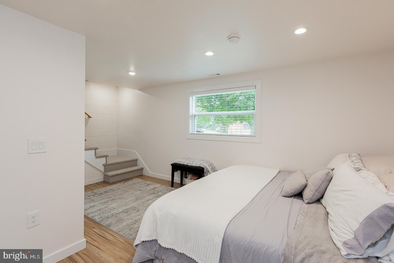 BRUNNERVILLE - Residential