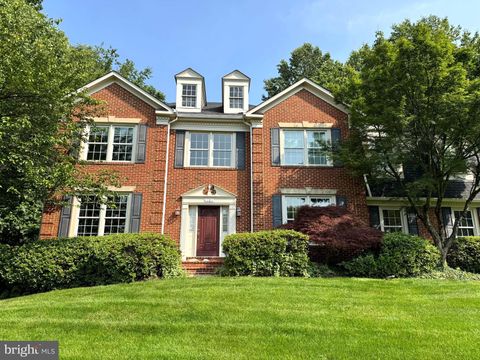 1101 ARBOROAK PLACE HERNDON VA 20170