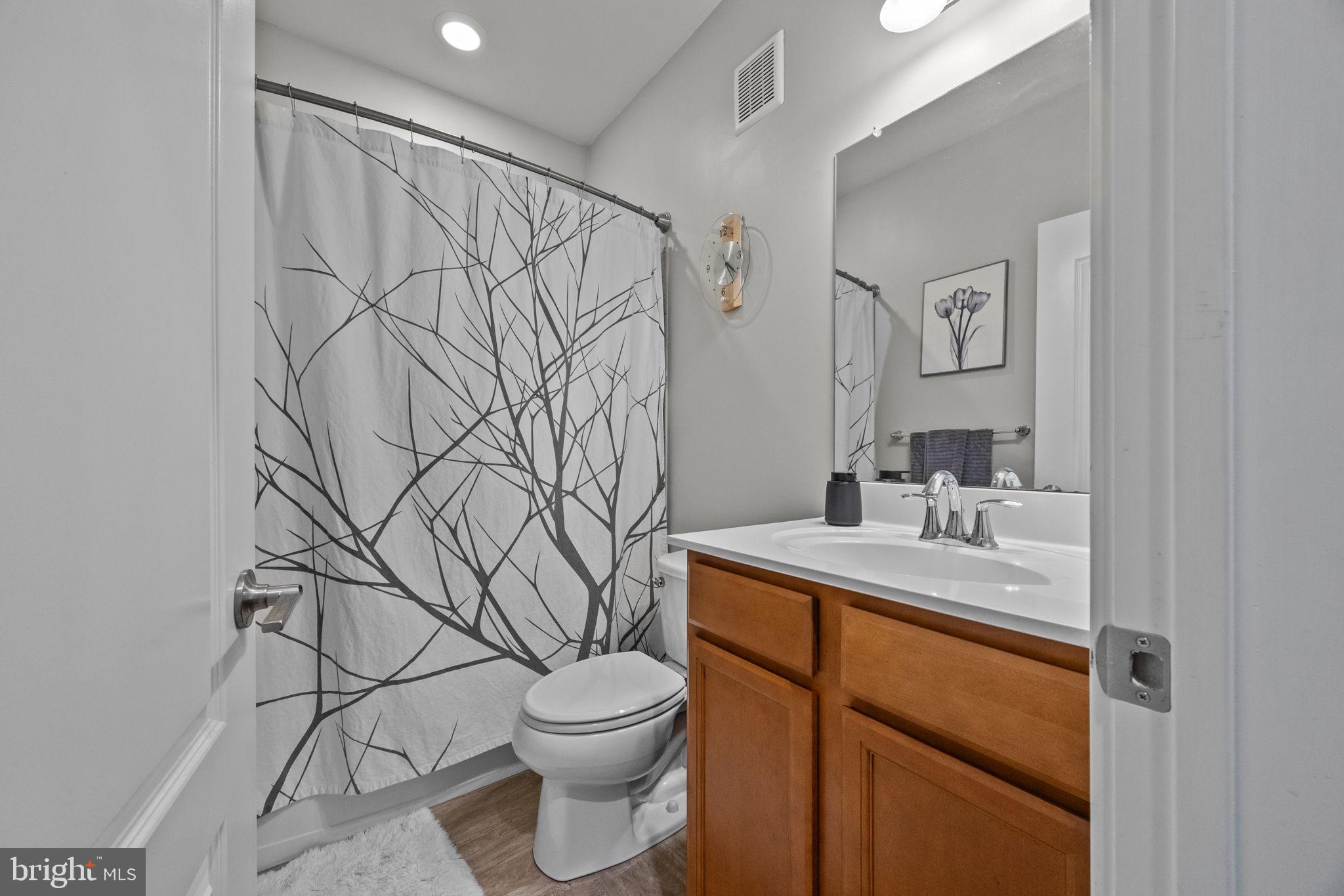 WATERSIDE - Residential