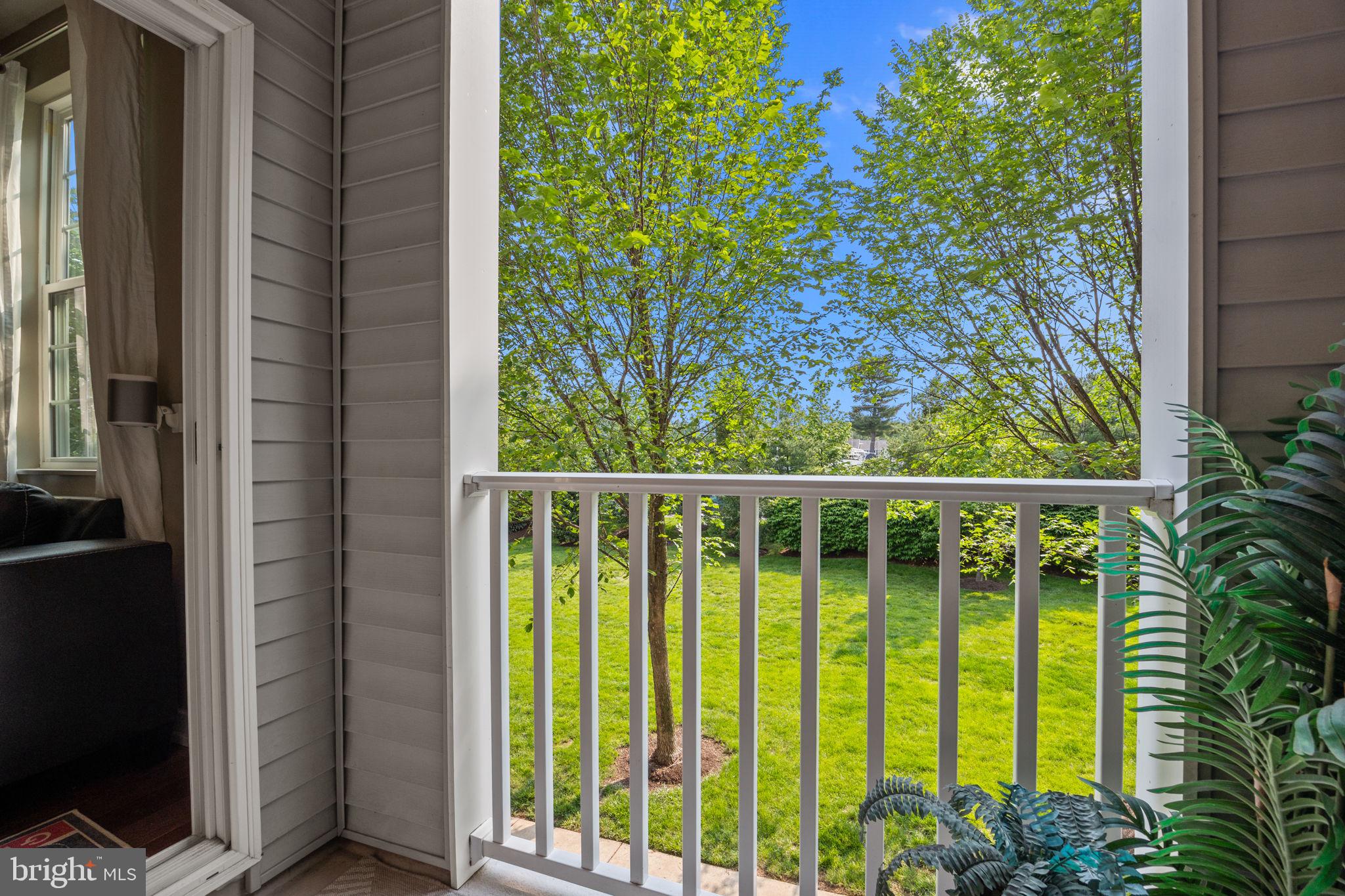 WATERSIDE - Residential