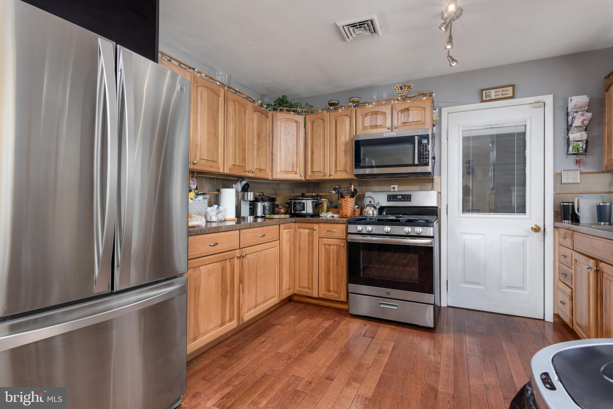 LOWER PAXTON - Residential