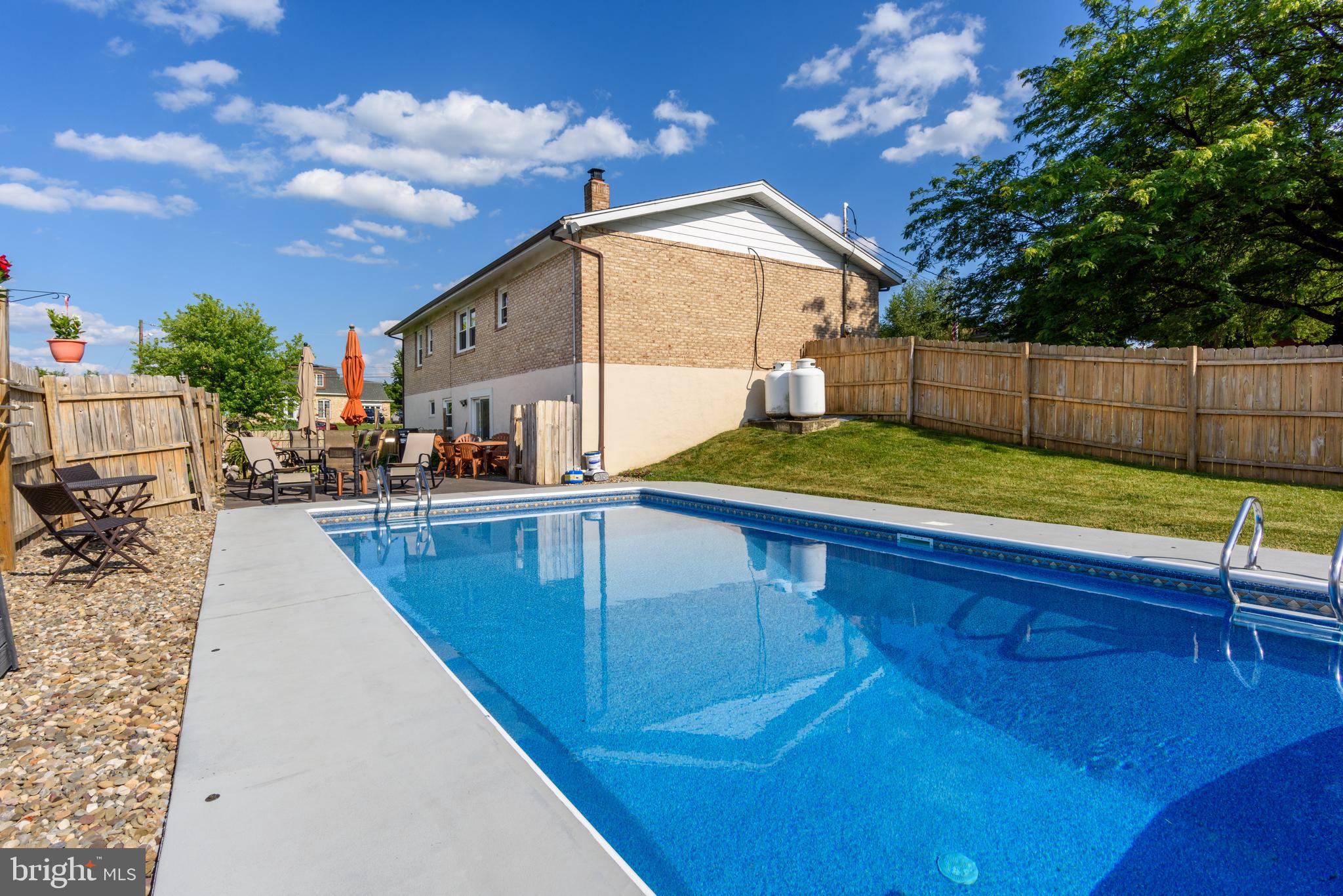 LOWER PAXTON - Residential