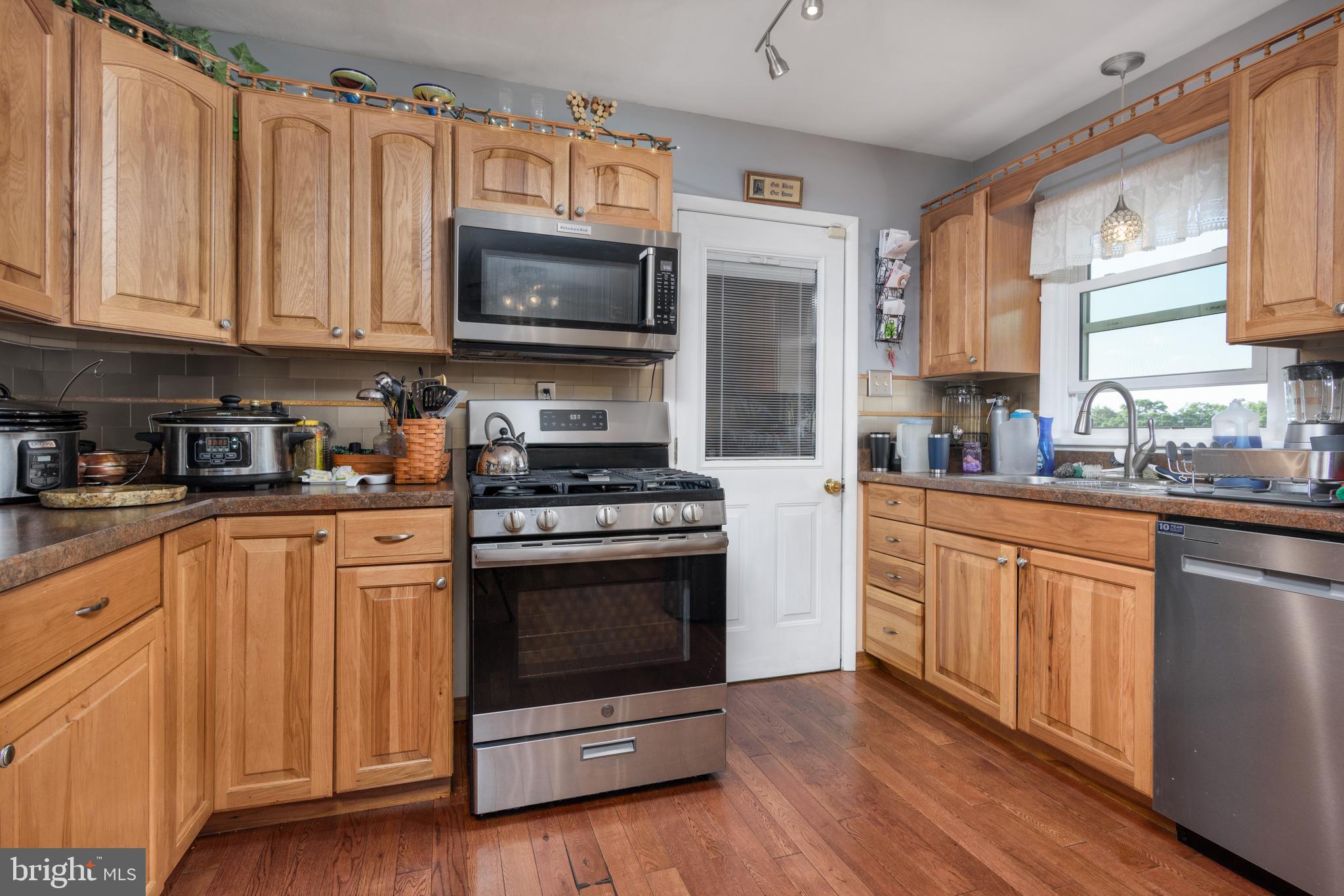 LOWER PAXTON - Residential