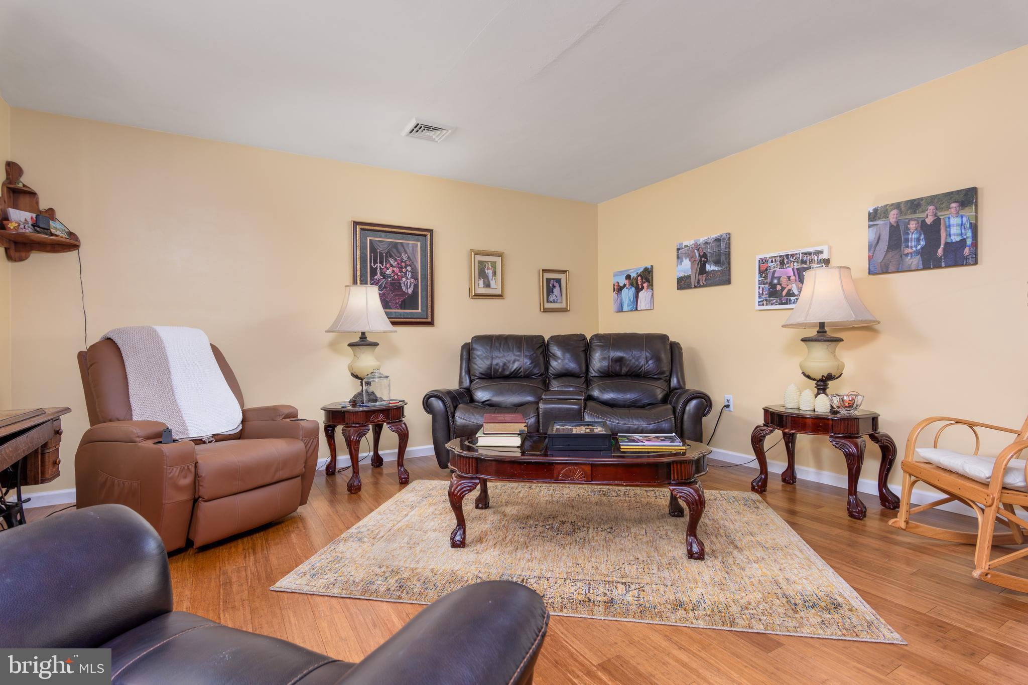 LOWER PAXTON - Residential